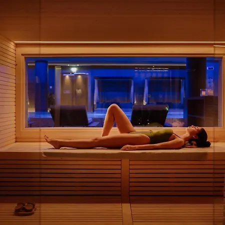 Grand Victoria Concept & Spa, By R Collection Hotel