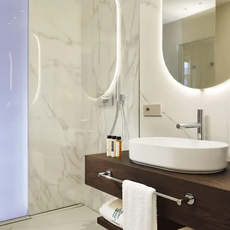 Grand Victoria Concept & Spa, By R Collection