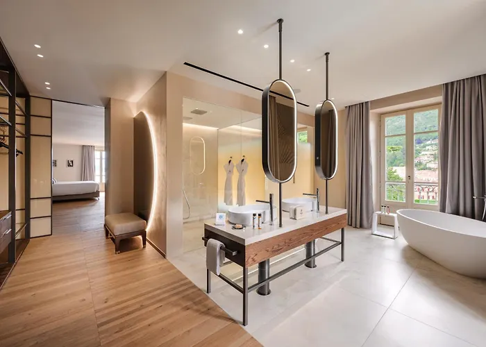 Grand Victoria Concept & Spa, By R Collection 5* Менаджо