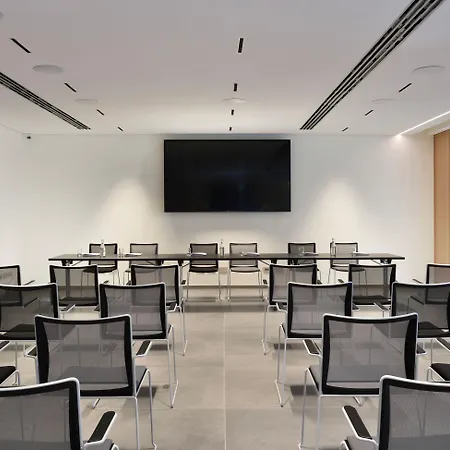 Grand Victoria Concept & Spa, By R Collection 5*