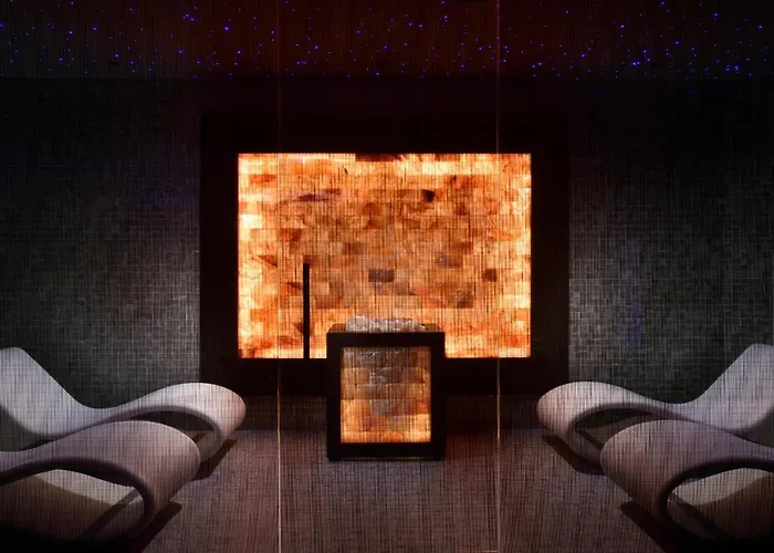 Grand Victoria Concept & Spa, By R Collection